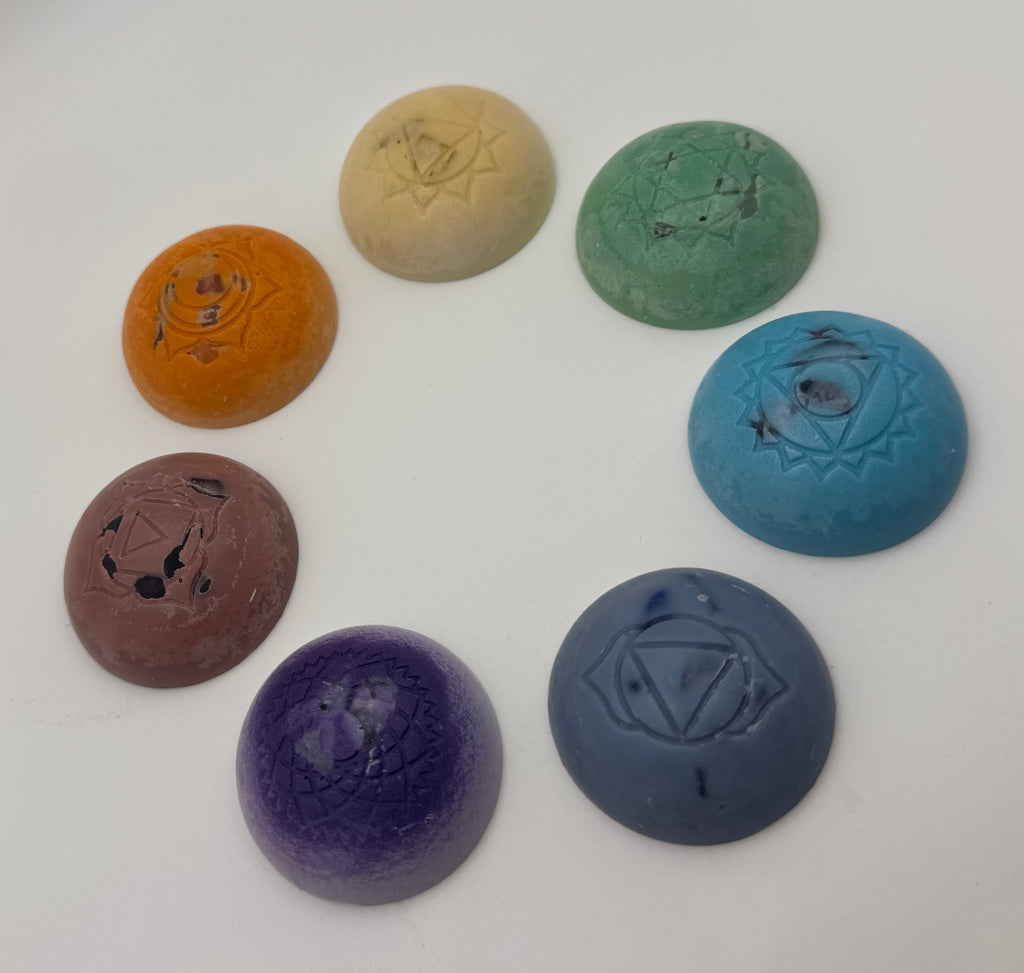 Crystal-infused Chakra Wax Melts