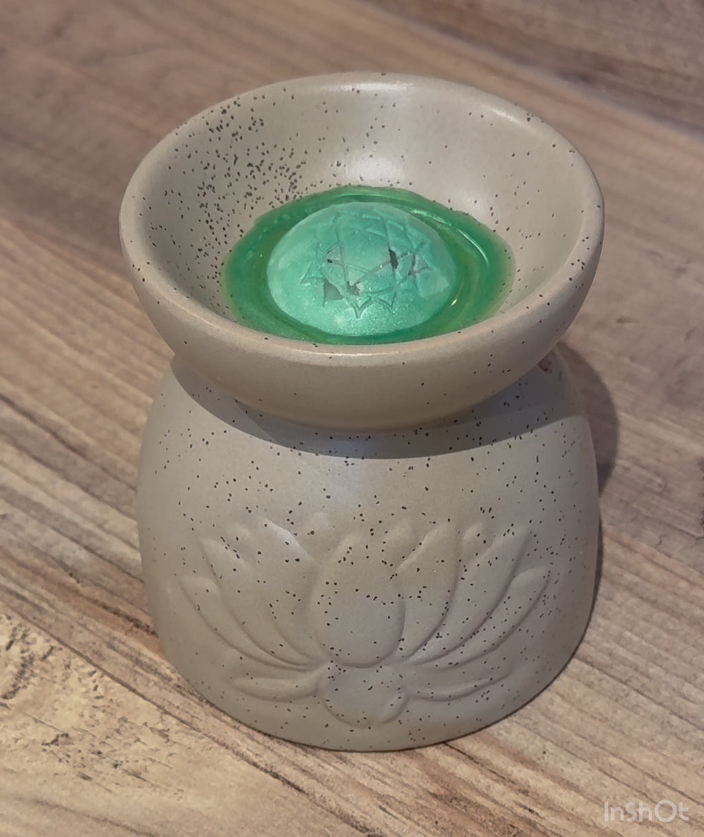 Crystal-infused Chakra Wax Melts and Burner